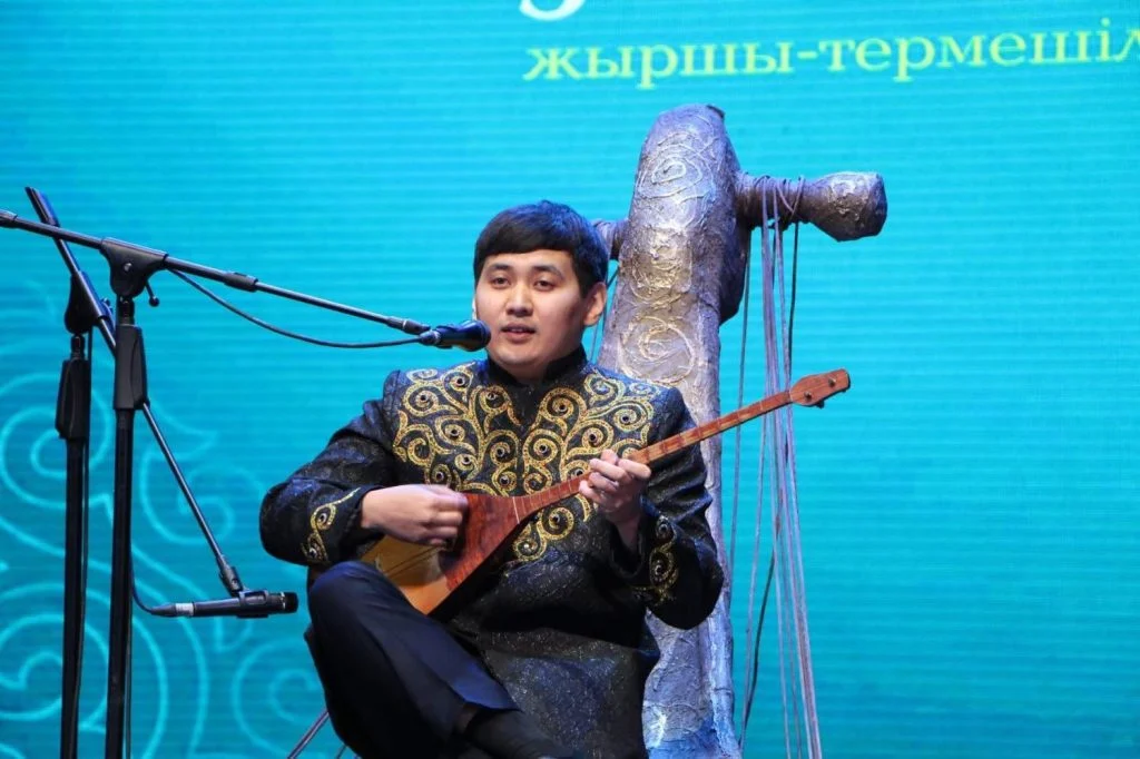 Қызылордада жыр мен әділет үндестігі: республикалық жыршы-термешілер байқауы өз мәресіне жетті