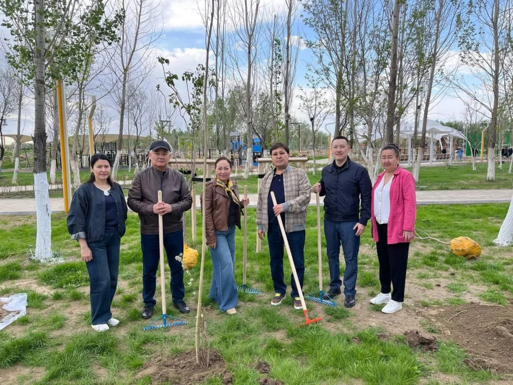 «Таза Қазақстан» аясында Президент паркінде кең көлемді сенбілік өтті