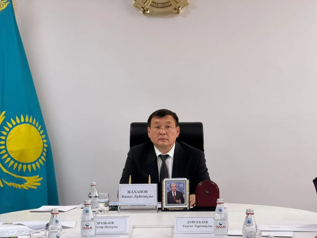 Шегіртке зиянкестеріне қарсы күрес жұмыстарының дайындық барысы қаралды
