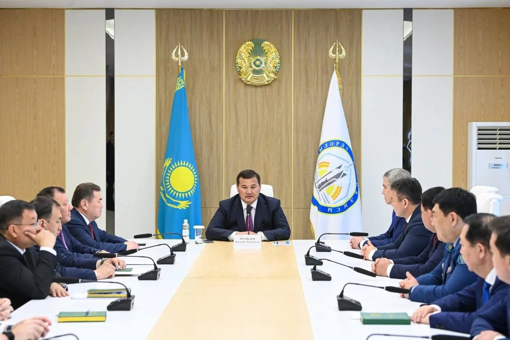 Сыр өңірінде соғыс ардагеріне, коммуналдық сала мамандарына құрмет көрсетілді