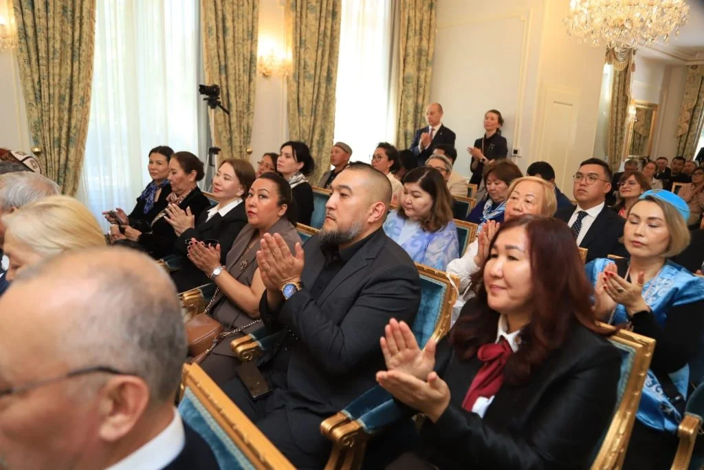 Францияда Еуропа қазақтарының басқосуы өтті