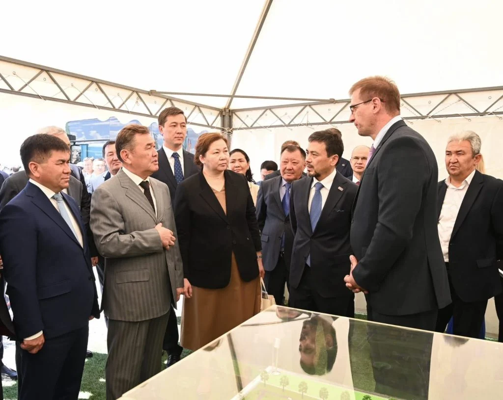 Қызылордада шыны ыдыстар өндіретін зауыттың іргетасы қаланды