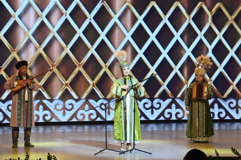Сот жүйесі қызметкерлерінің еңбегі бағаланды