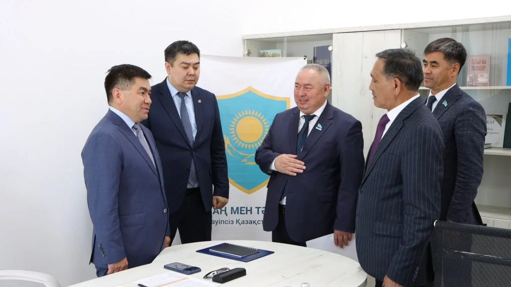 Қызылордада «Заң керуені» акциясы бастау алды