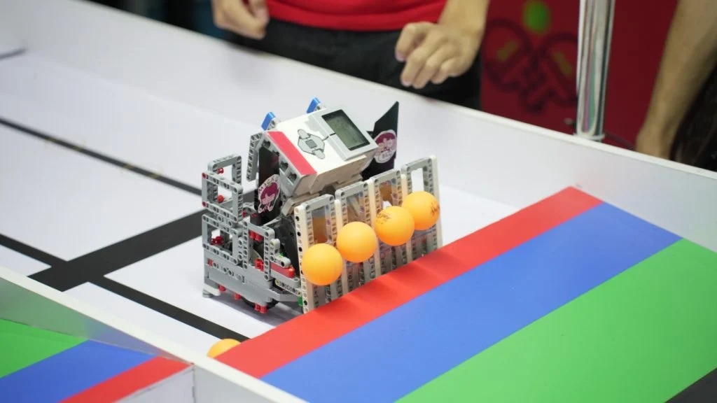 Пуэрто-Рикоға жолдама: Қызылордадағы NIS оқушылары World Robot Olympiad 2026 жеңімпазы атанды