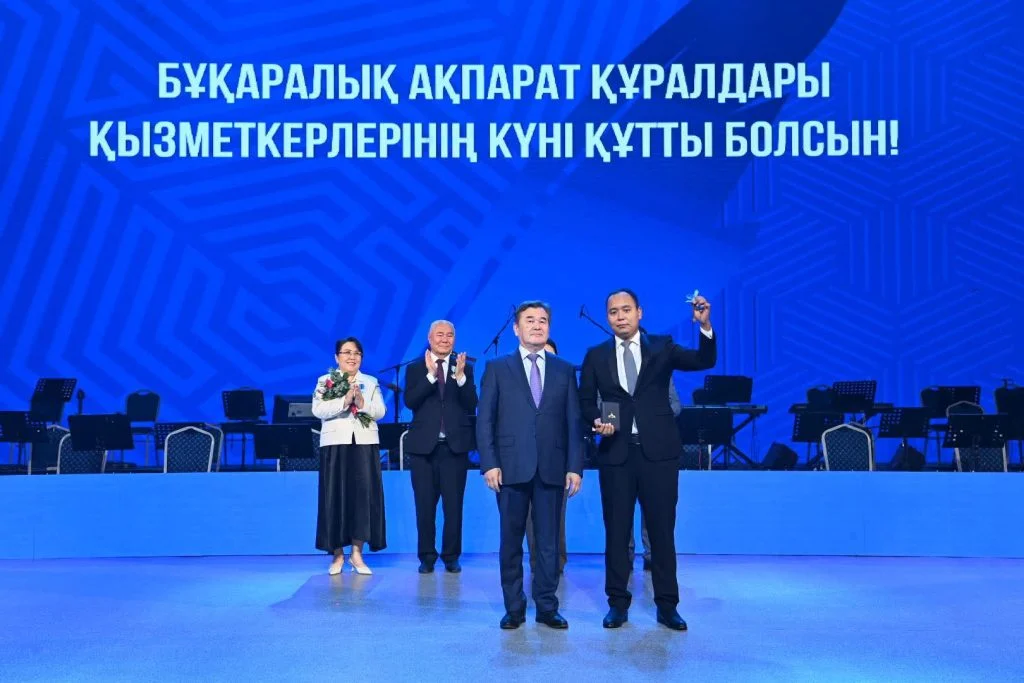 Әріптестеріміз баспаналы болды!