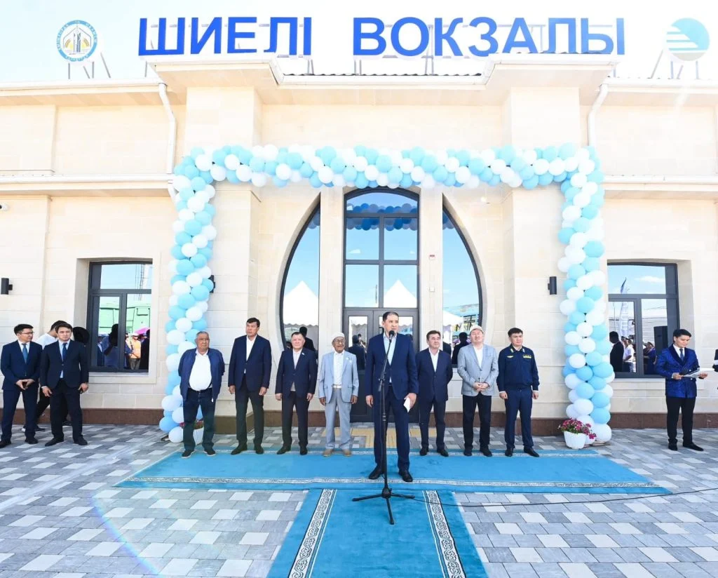 Шиелі теміржол вокзалы қайта жаңғыртудан кейін іске қосылды