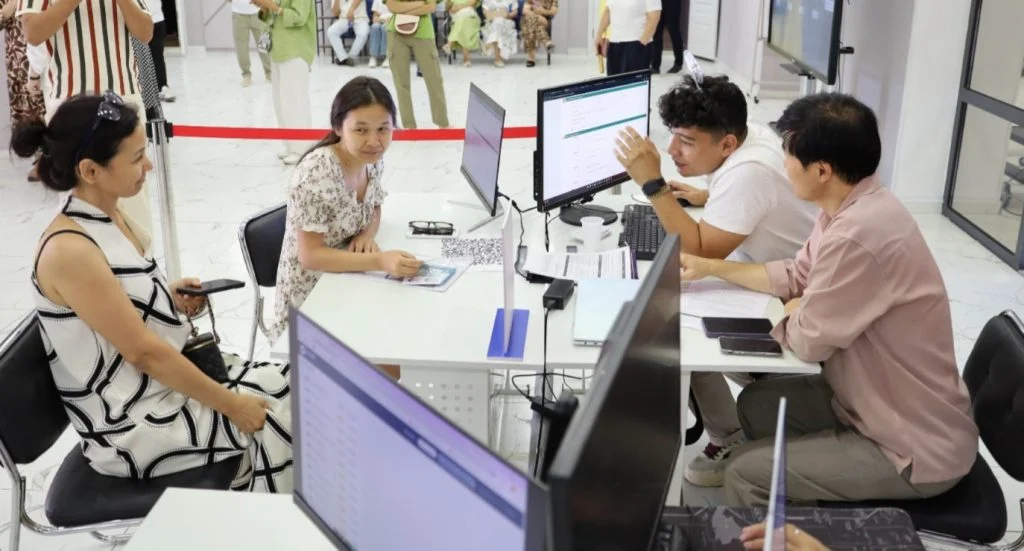 SeoulTech өкілі талапкерлерге білім беру бағдарламалары бойынша кеңес берді